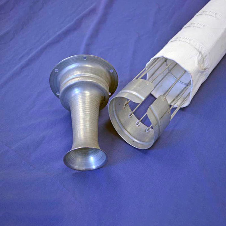 Chia lồng bộ lọc cổ áo
